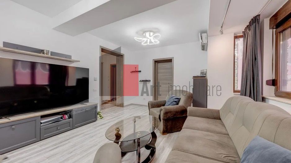 Cismigiu-adiacent, bloc mic de inaltime, FARA RISC SEISMIC, RENOVAT SI MOBILAT - Poză 1