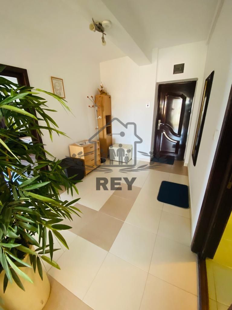 Apartament 3 camere decomandat la vilă/etaj intermediar/loc de parcare - Poză 20