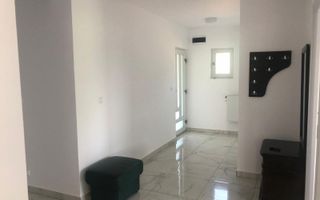 Casă individuală de vânzare - Bucium - 210.000 euro - Poză 5