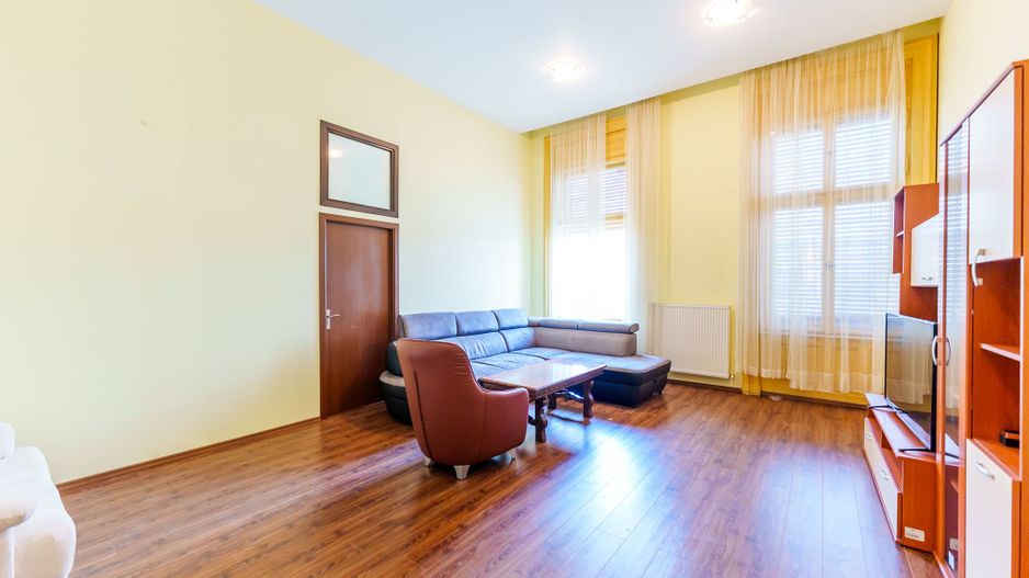 Apartament 2 camere de închiriat ultracentral - Poză 2