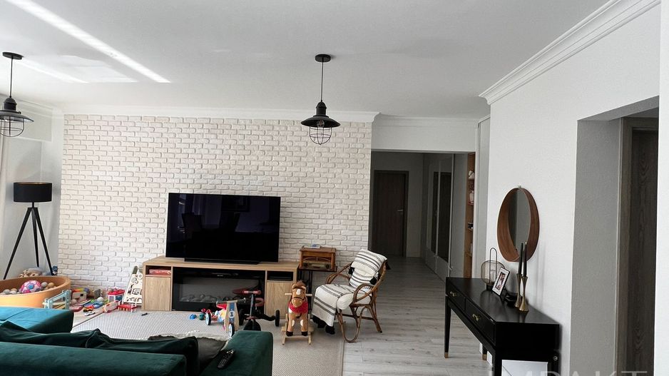 Apartament superb cu 3 camere, situat intr-un bloc constrcutie noua, cartier Marasti! - Poză 2