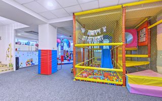 Incepe-ti propria afacere – Loc de joaca pentru copii, complet echipat - Poză 1