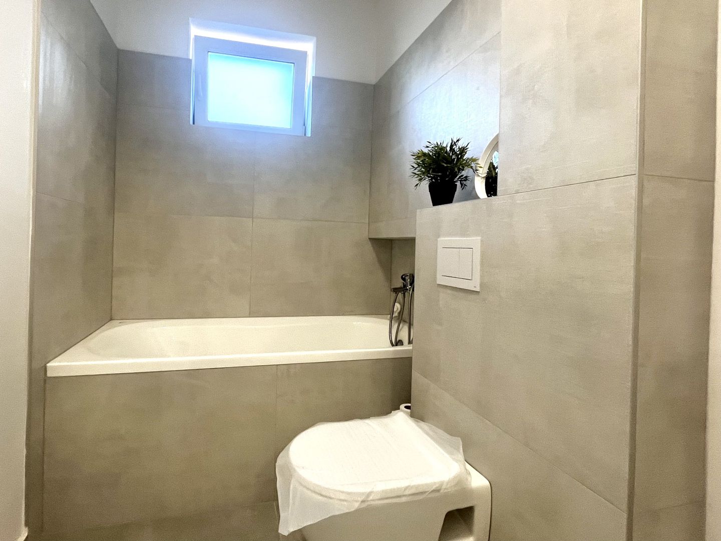 Apartament 3 camere, prima închiriere, intrare  Dumbrăvița - Kaufland - Poză 11