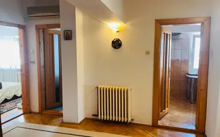 Apartament ultracentral, 3 camere, cu priveliste impresionanta, langa Mercur - Poză 14