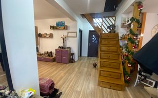 Valu lui Traian( Cod 07)  -Casă cu 3 camere (cu pod înalt amenajat) - Poză 13