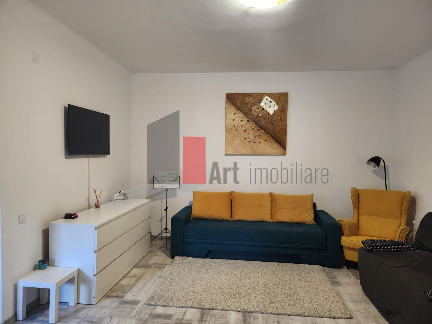 Apartamentul "AMIGABLE" , et. 2 in vila - Poză 1