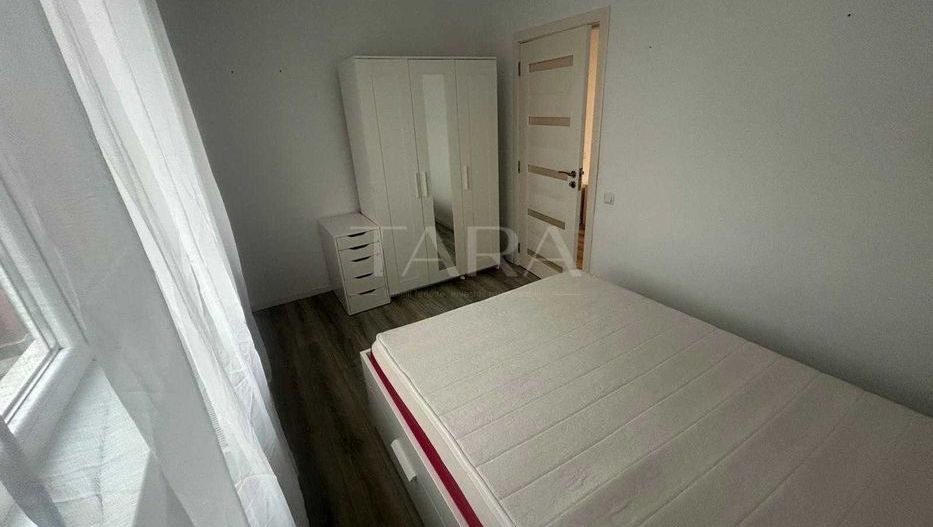 Apartament situat în zonă accesibilă și liniștită - Poză 2