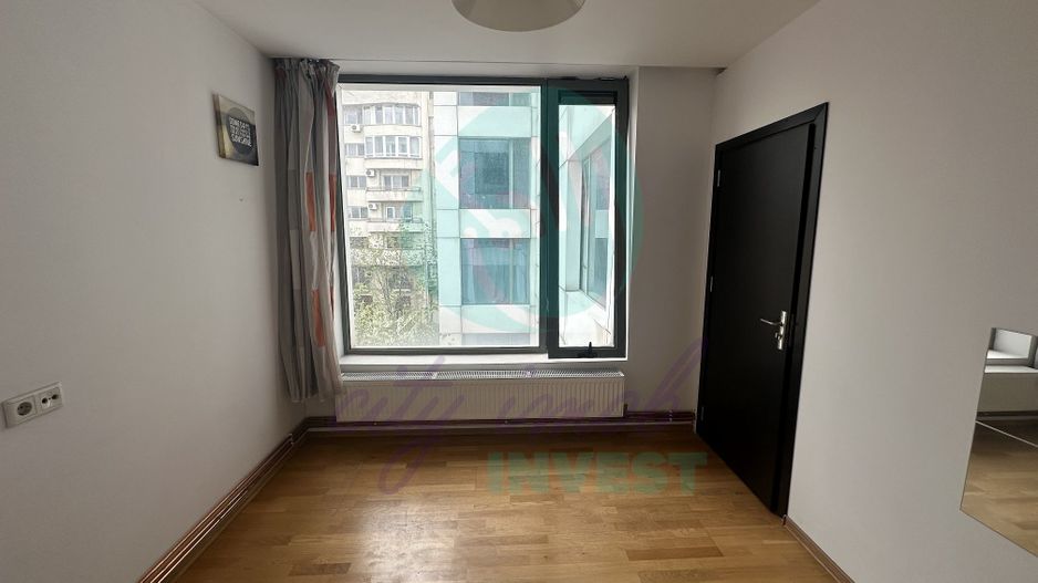 2 cam la 2 pasi de Bd Unirii - Constructie 2009 - Poză 8