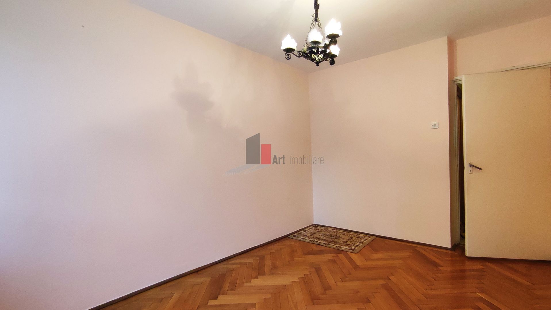 Apartament 3 camere de vanzare Bulevardul Basarabia -Arena Nationala - Poză 6