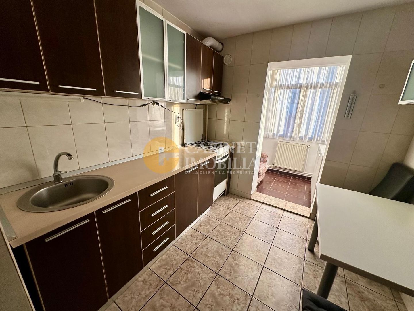 Nicolina- Etaj 3 - 2 Camere Decomandat Bloc 1986 - Poză 6