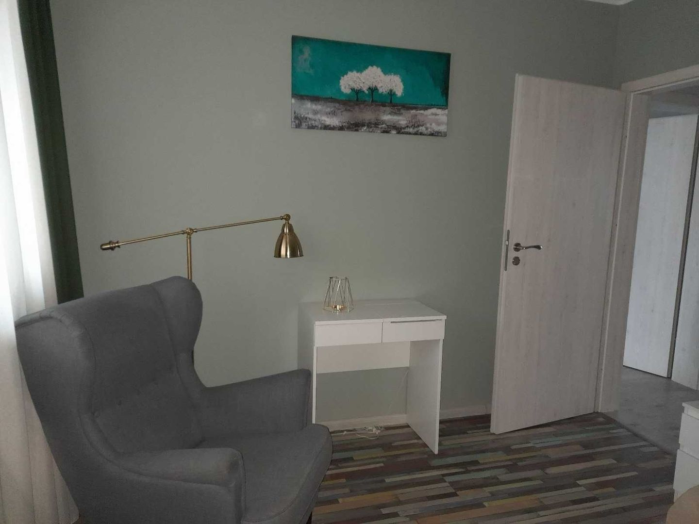 De inchiriat. Apartament 3 camere Parcul Circului cu vedere la parc - Poză 3