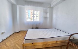 Inchiriere 4 camere Cipariu Centru - Poză 4