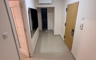 Recent renovat| partial mobilat| 2 camere| garaj, et.2| lift| balcon 12 mp. - Poză 16