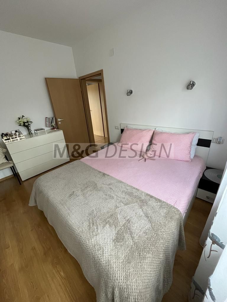 Apart bloc nou etaj 1, Complex -Judetean +loc parcare - Poză 10