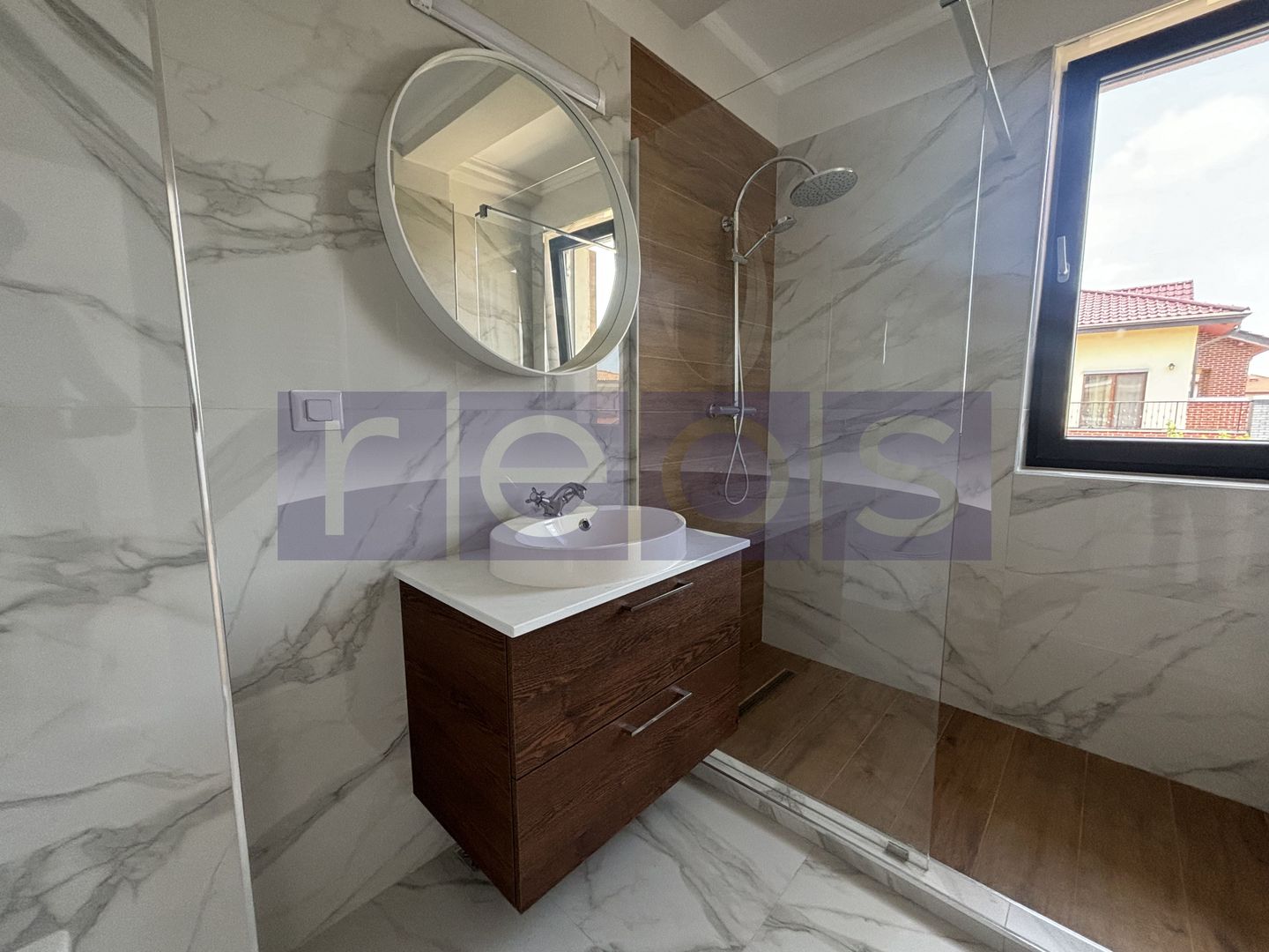 VANZARE VILA SUPERBA IN OTOPENI | 5 CAMERE | TEREN 325 MP - Poză 6