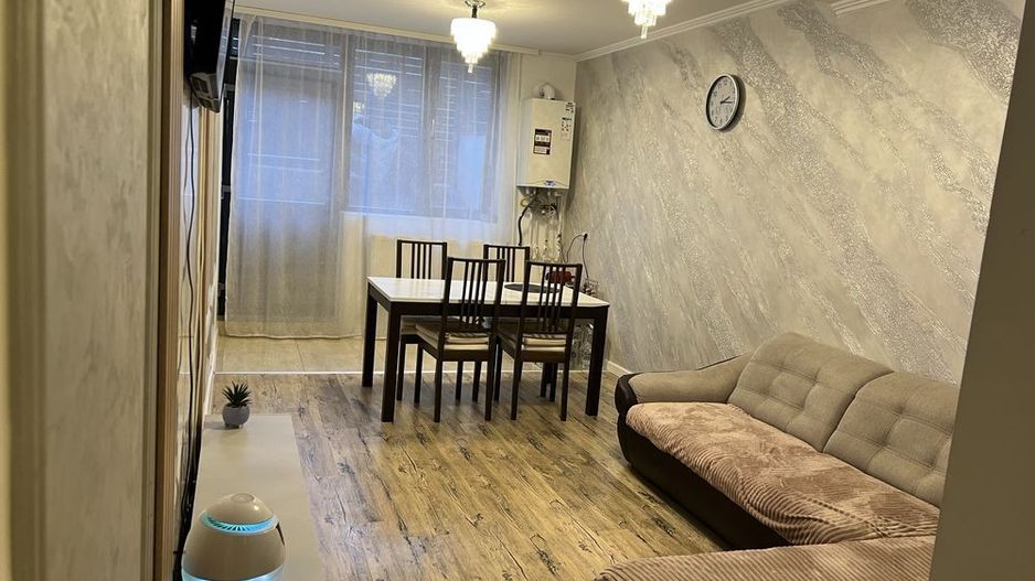 APARTAMENT DEMISOL INALT  CU LOC PARCARE - Poză 2