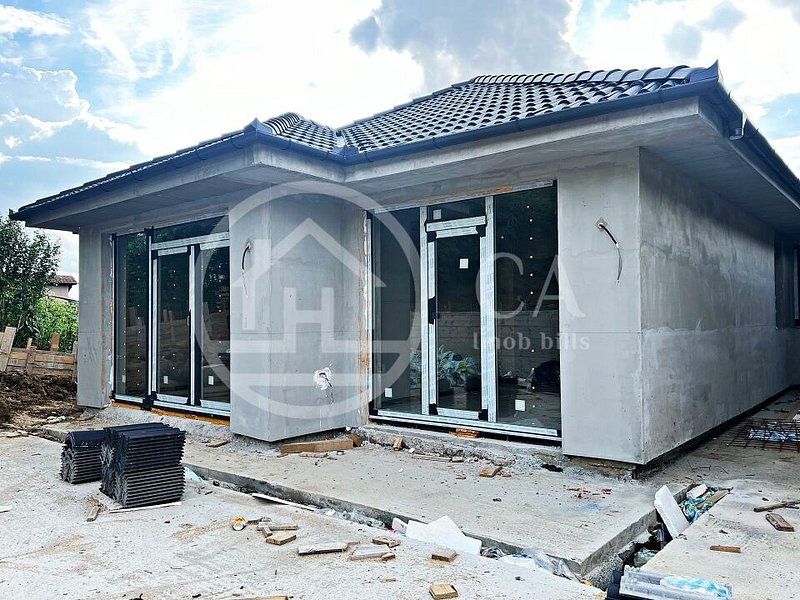 Casa de vanzare cu 4 camere in zona Gheorghe Doja - Poză 2