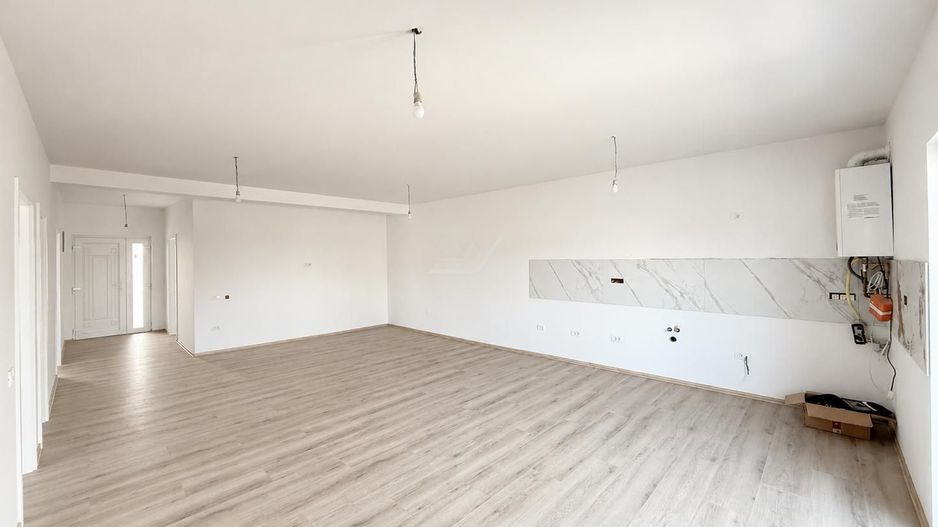 COMISION 0! Duplex cu 4 camere finalizat.Toate utilitatile. - Poză 3