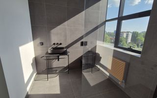 Loft 4 camere, 2 dormitoare si birou, 3 bai, terasa - Zona Floreasca - Poză 19