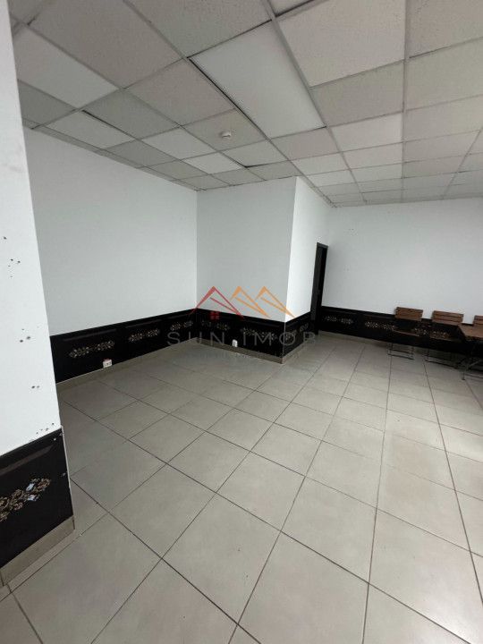 Spatiu Comercial, 125 m2, ultracentral, Campina, Prahova, liber - Poză 6