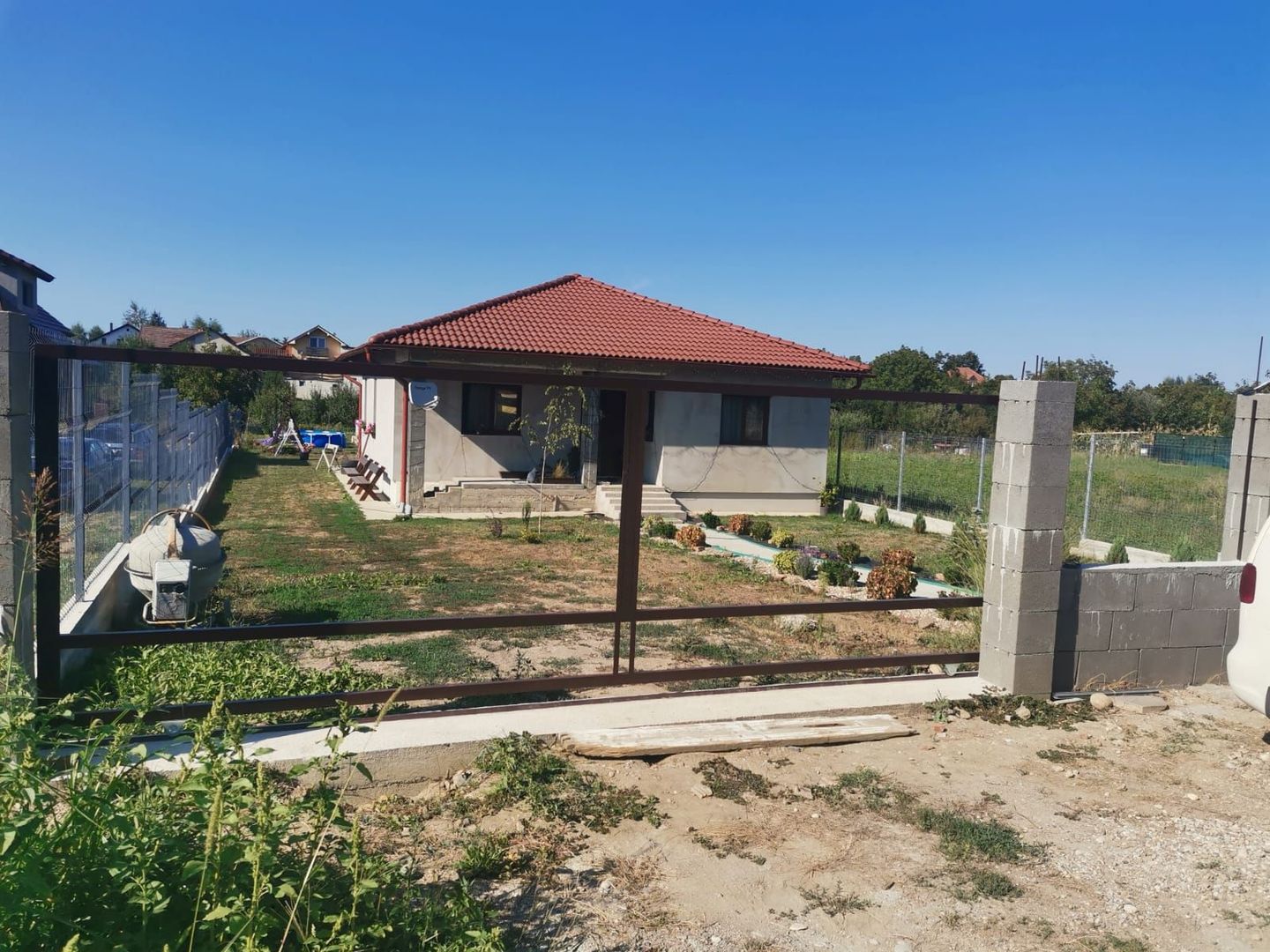 BRASADAS vinde casa 3 dormit. 120mp 13 ari 2019 Bercu Rosu. - Poză 2