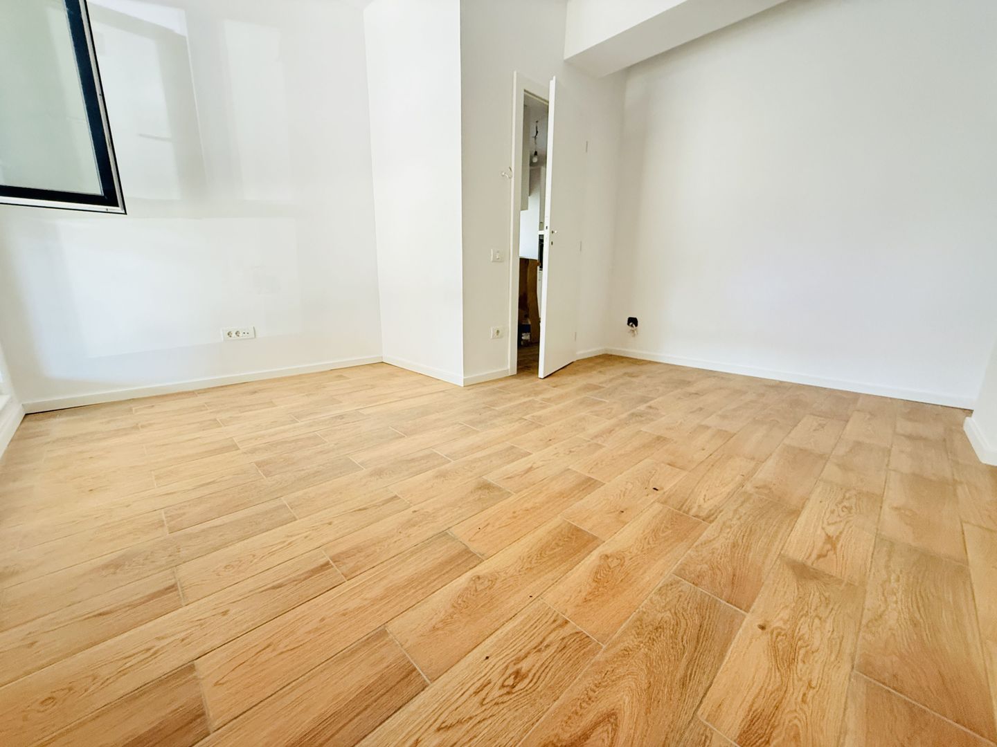 Soarelui- Sud Plaza | 2 Camere | Loc De Parcare. - Poză 7