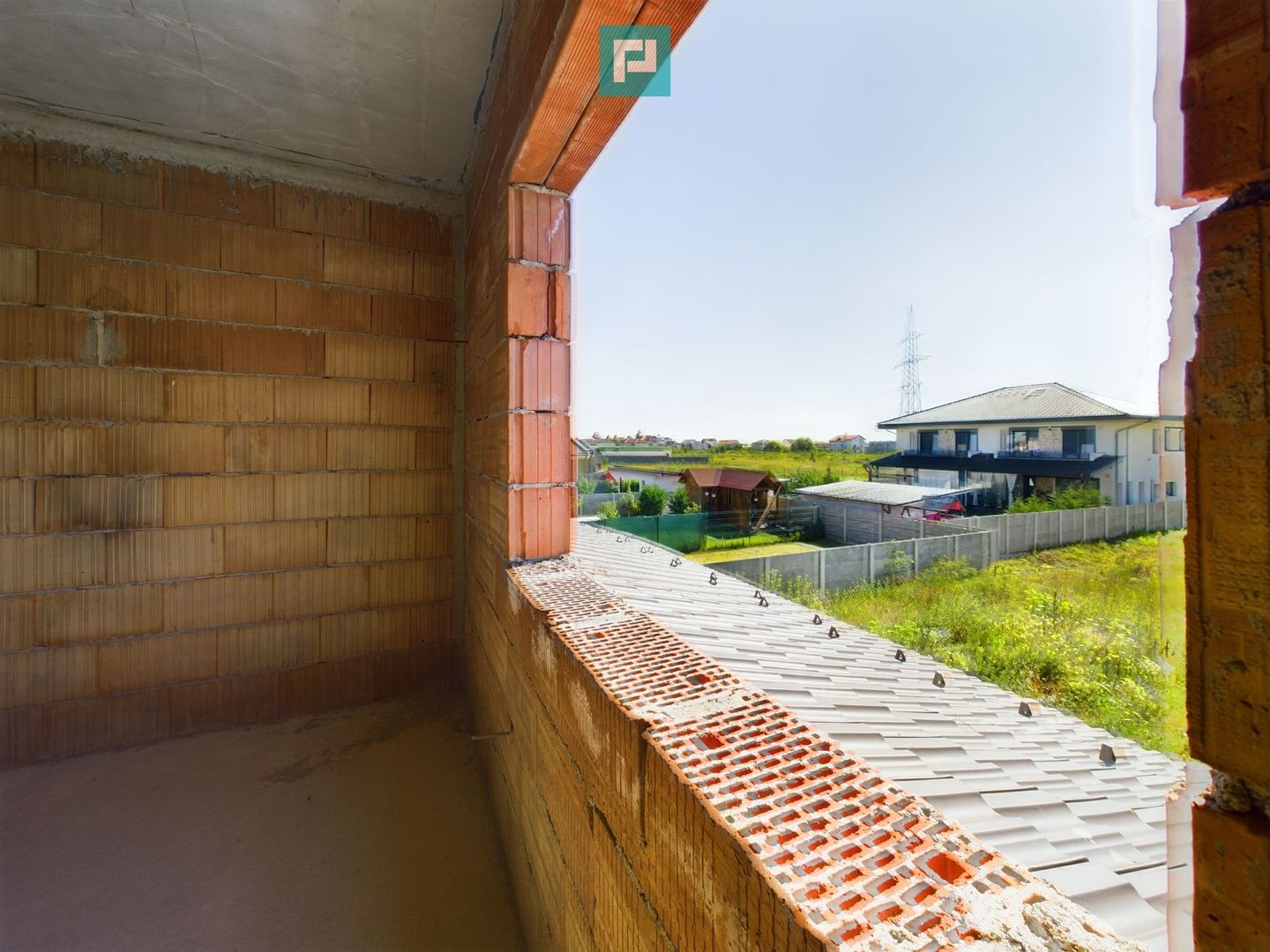 Duplex în Moșnița Nouă, în spate la Castel - Poză 23