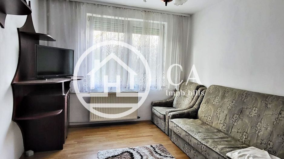 Apartament de închiriat cu 3 camere în zona Rogerius, Oradea - Poză 2