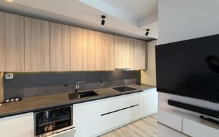 Apartament 3 camere cu priveliște spre parc – zona semicentrala - Poză 2