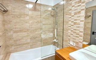 Apartament elegant cu 3 camere și terasă generoasă – zona centrală - Poză 4