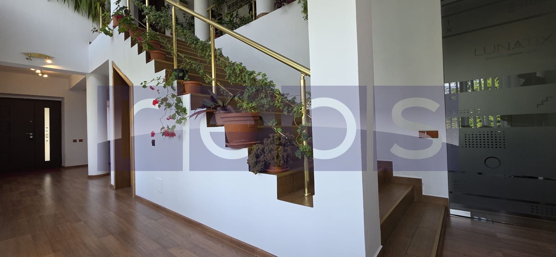 VANZARE CASA 7 CAMERE | PISCINA ACOPERITA | ZONA VATRA LUMINOASA - Poză 18