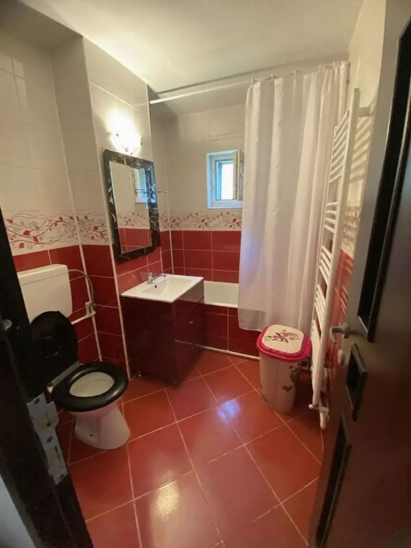 Apartament 2 camere- Cornitoiu, zona Scoala 32 - Poză 4