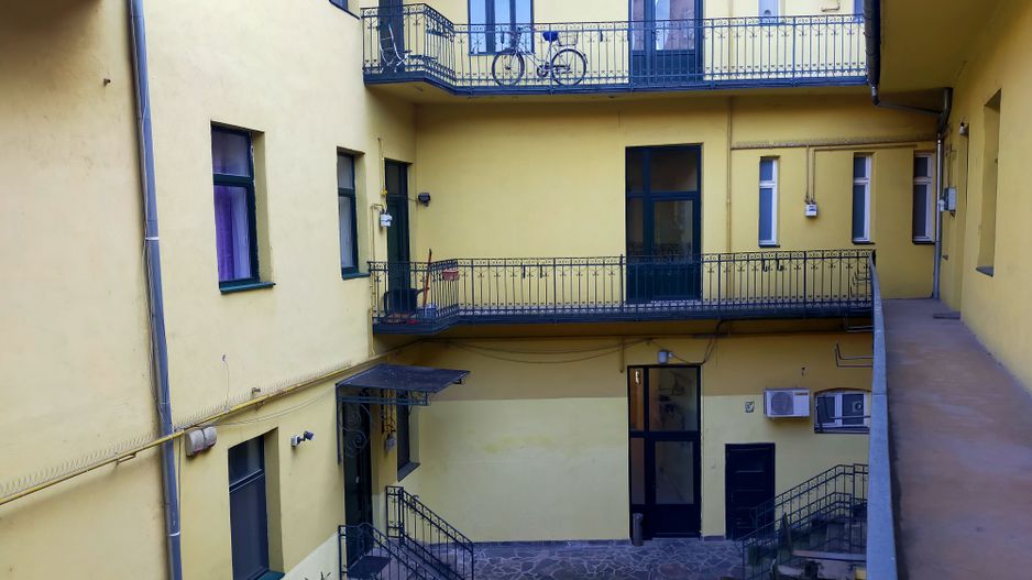 APARTAMENT 2 CAMERE ZONA SEMICENTRALA - Poză 5