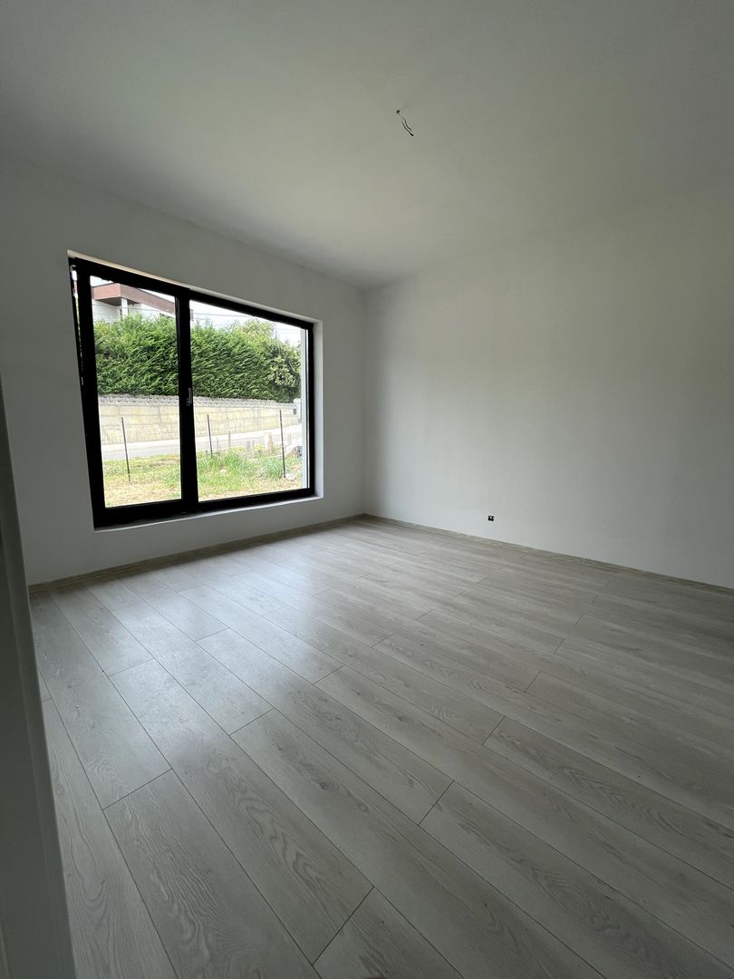 Casă modernă plan P – 750 mp teren – Săldăbagiu de Munte - Poză 8