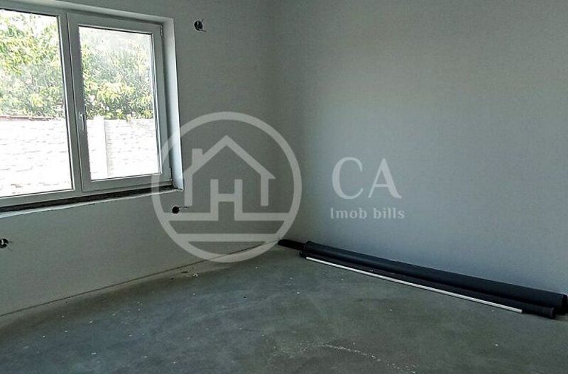 Casa de vanzare cu 4 camere in zona Santandrei, Oradea - Poză 9