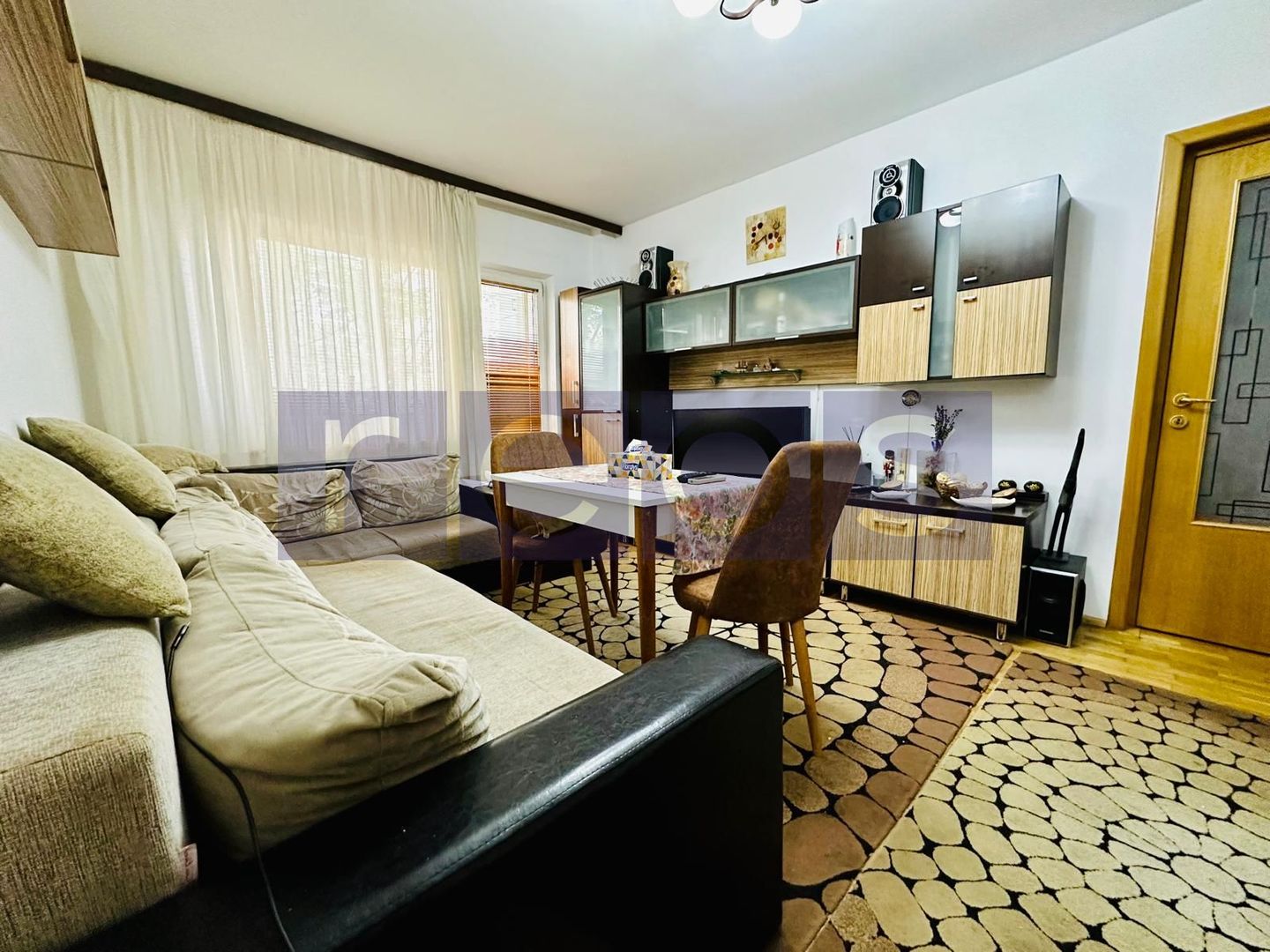 APARTAMENT 3 CAMERE | LOC DE PARCARE | BALCON - Poză 1