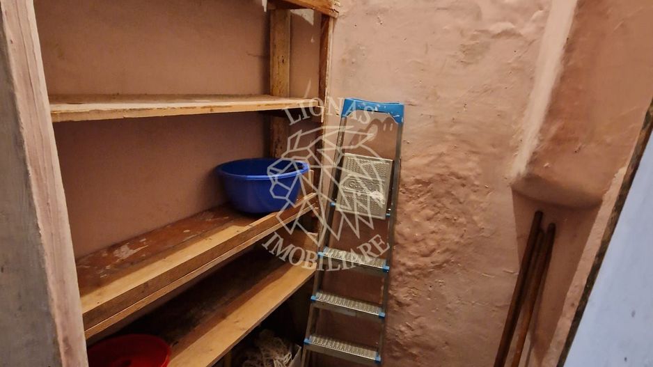 Apartament la casa 80 mp, 2 camere, parcare, Ultracentral - Poză 5