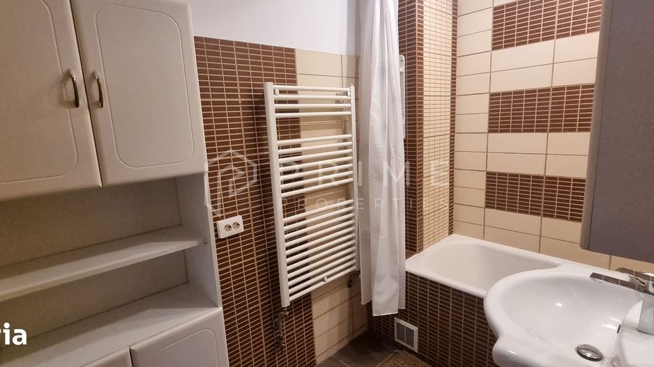 Inchiriez apartament 3 camere in Tudor amenajat mobilat si utilat - Poză 9