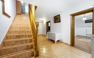 Vilă impresionantă în zonă deosebită - Poză 13