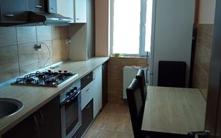 Apartament 2 camere decomandate, parter inalt, parcare – Floresti. - Poză 3