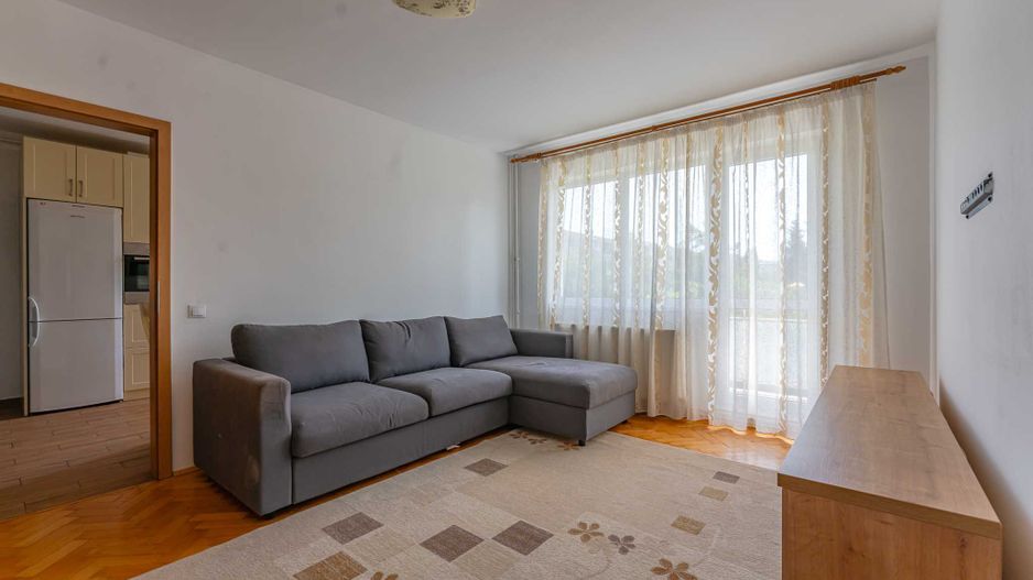 Apartament mobilat si utilat cu loc de parcare - Poză 6