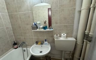 2 camere vanzare, luminos, posibilitate parcare - Poză 13