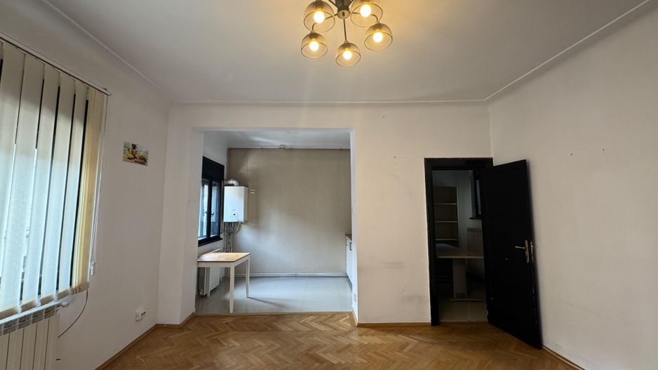 2 CAMERE| DECOMDATAT|VILA INTERBELICA| CALEA DOROBANTILOR - Poză 3
