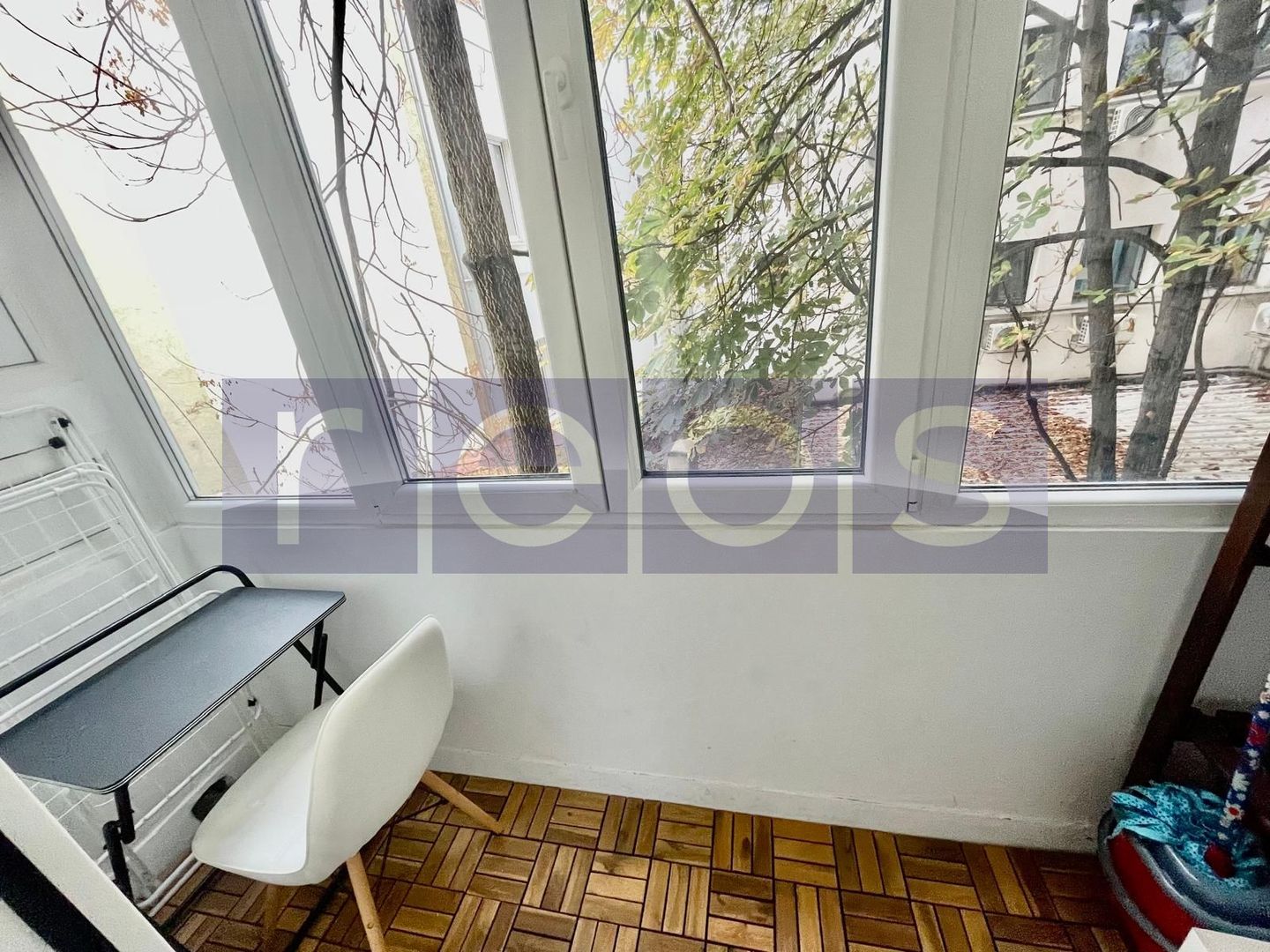 VANZARE APARTAMENT 2 CAMERE METROU PIATA ROMANA ULTRACENTRAL 40MP - Poză 11