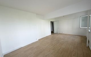 VANZARE 3 CAMERE | DECOMANDAT | ETAJ 5 | VEDERE LAC PLUMBUITA | CENTRALA PROPRIE - Poză 3