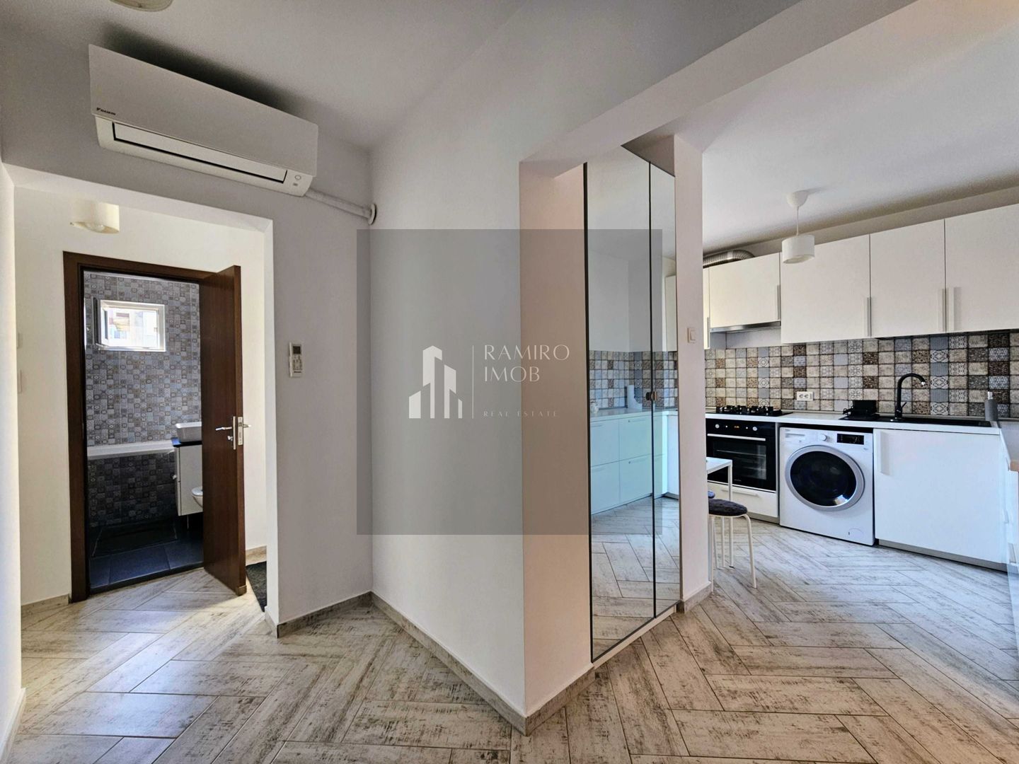 Apartament 3 camere, Tineretului/P-ta Norilor, 5 min metrou, renovat - Poză 1