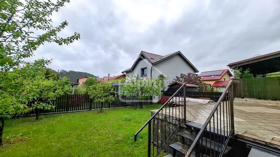 Vila Inchiriere Oaza De Liniste I Bunloc - Poză 1