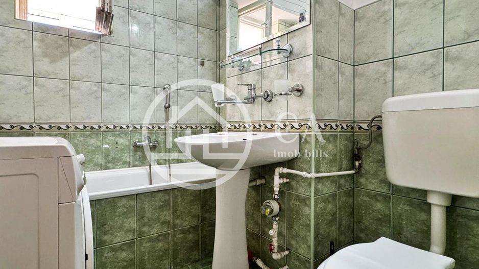 Apartament de închiriat cu 4 camere în zona Decebal, Oradea - Poză 10