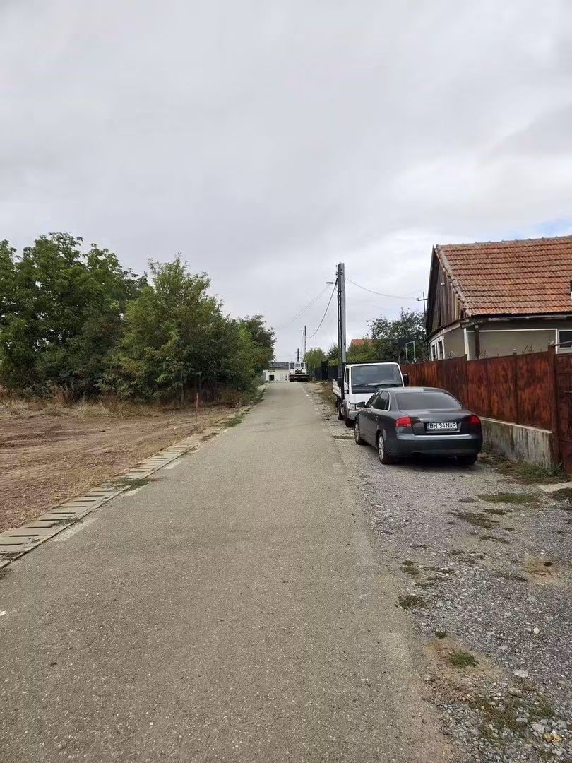 Teren loc de casa central Gepiu - Poză 2