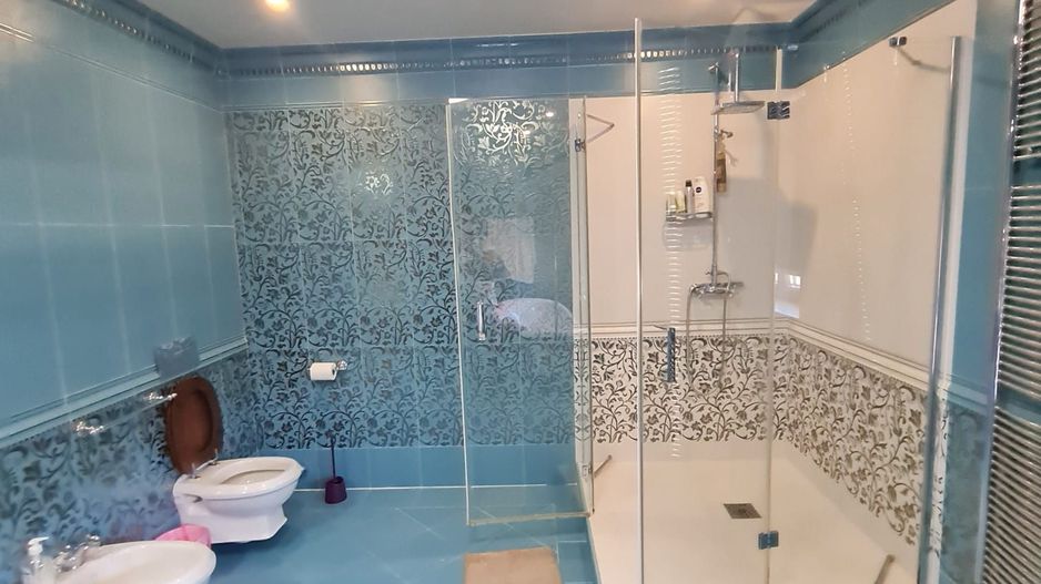 Lux la 5 minute de Iulius Twon - Poză 81